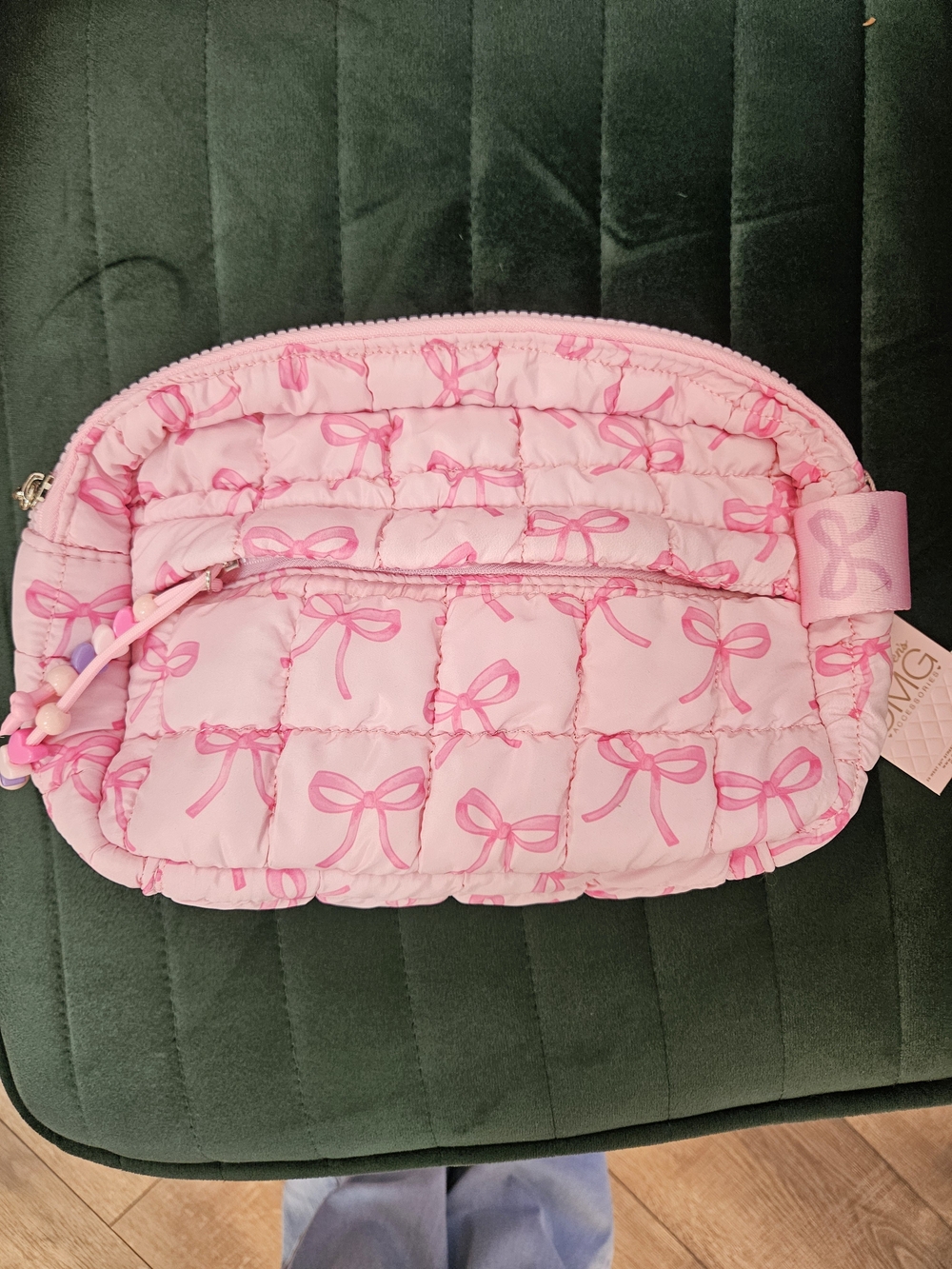 OMG ACCESSORIES Pink Quilted Bow Cosmetic Pouch